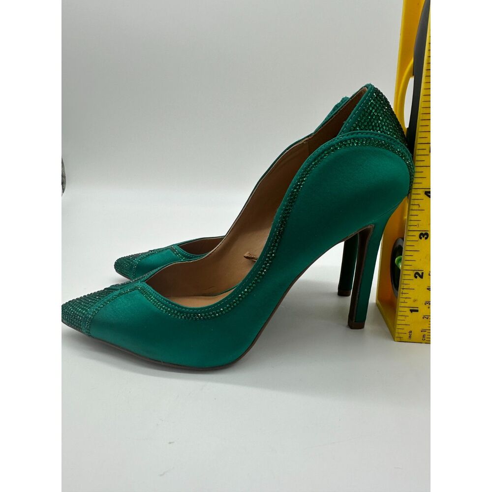 Jessica Simpson Hells 4” Sz 7 Pointy Toe w/ Bedazzle Accent Sateen Finish - Picture 6 of 10